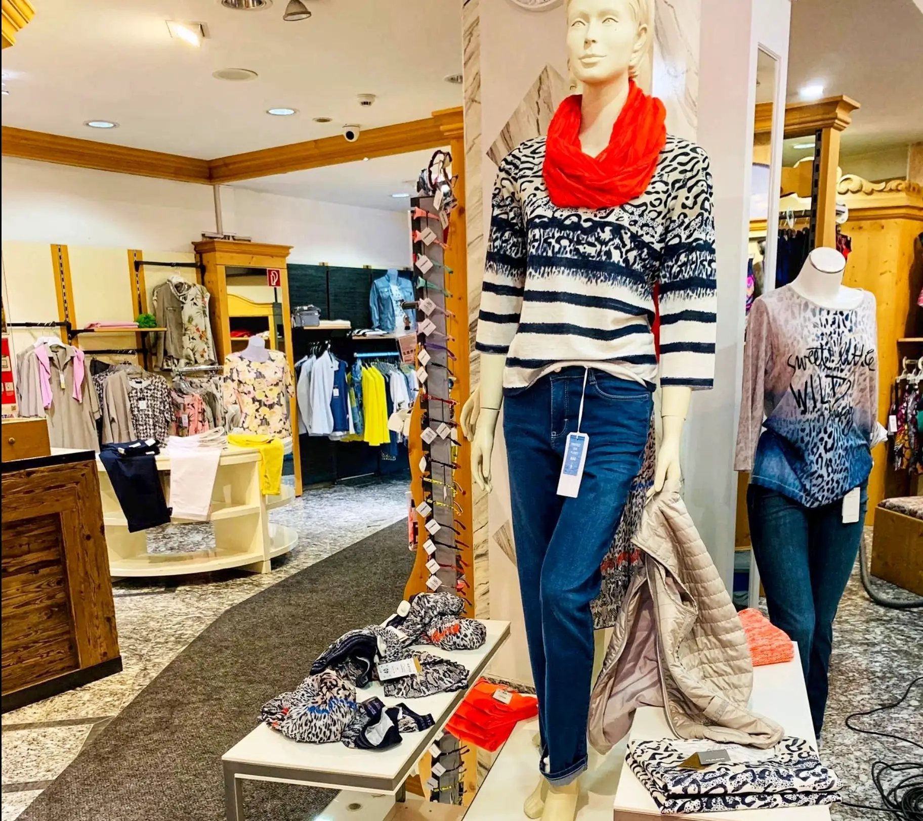 sportgeschaeft briand leukerbad innen 05